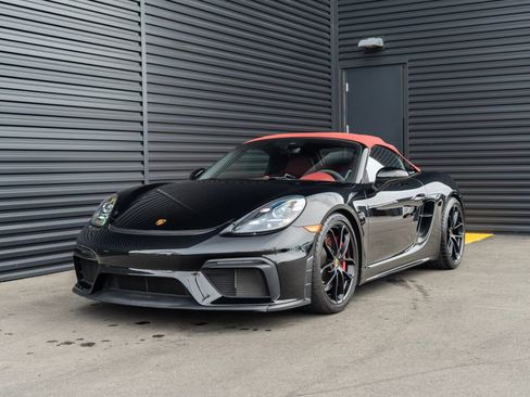 Used 2021 Porsche 718 Boxster Spyder image 1