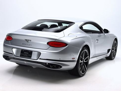 Certified 2024 Bentley Continental GT image 6