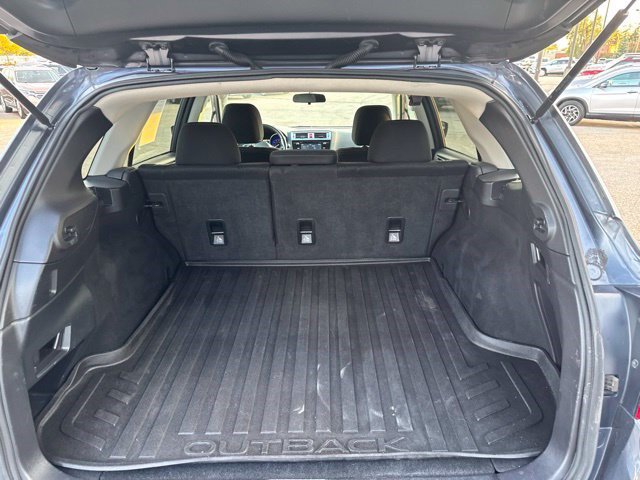Used 2017 Subaru Outback 2.5i Premium AWD/4WD image 15