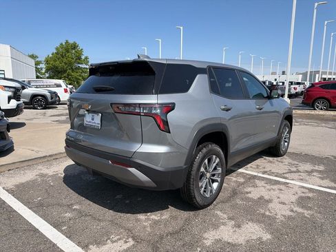 New 2026 Chevrolet Equinox LT w/ Safety and Technology Package AWD/4WD image 3