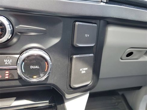 Used 2023 Ford F250 Limited w/ FX4 Off-Road Package image 25