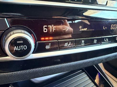 Used 2019 BMW X3 sDrive30i image 15