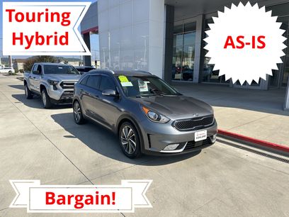 Used 2017 Kia Niro Touring w/ Advanced Technology Package