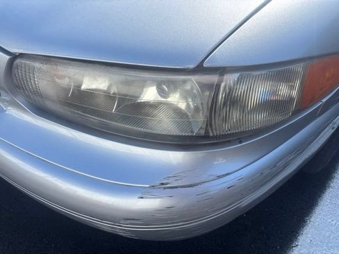 Used 2004 Buick Century Custom FWD image 2