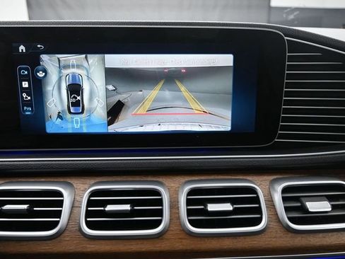 Used 2025 Mercedes-Benz GLE 350 4MATIC image 12