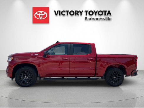 Used 2025 Chevrolet Silverado 1500 RST w/ Z71 Off-Road Package AWD/4WD image 2