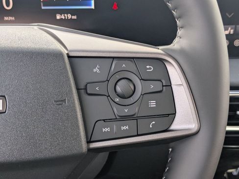 New 2026 Nissan Sentra SV w/ SV Convenience Package FWD image 15