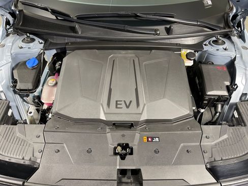 New 2026 Hyundai Ioniq 5 SEL RWD image 12