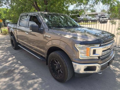 Used 2019 Ford F150 XLT w/ Equipment Group 302A Luxury AWD/4WD image 2
