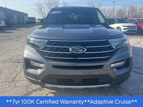 Used 2023 Ford Explorer XLT w/ Equipment Group 202A image 4