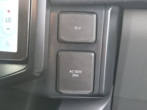 Used 2025 Ford F150 Lightning Flash image 30