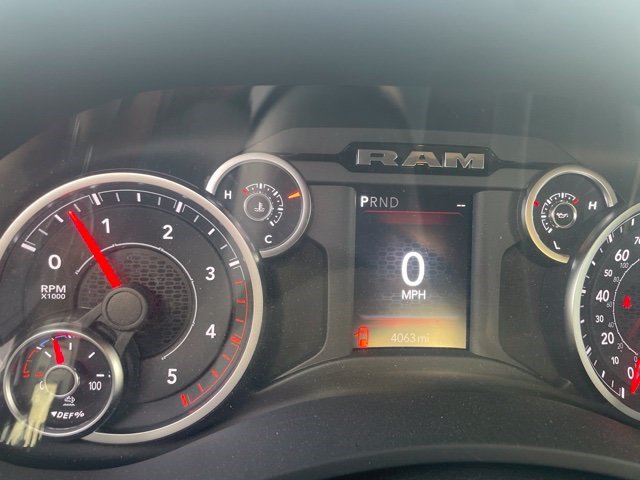 Used 2025 RAM 3500 Big Horn AWD/4WD image 11
