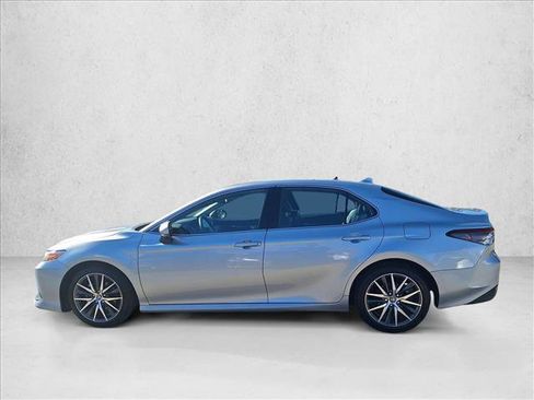 Certified 2024 Toyota Camry XLE image 8