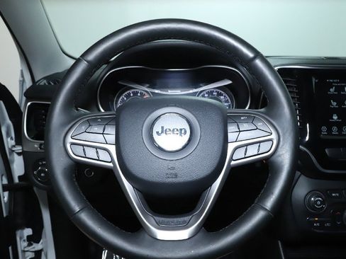Used 2019 Jeep Cherokee Limited image 21
