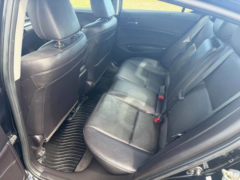 Used 2017 Acura ILX image 8