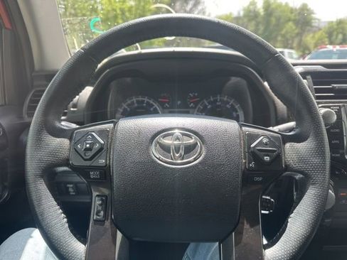 Used 2019 Toyota 4Runner TRD Off-Road Premium AWD/4WD image 17