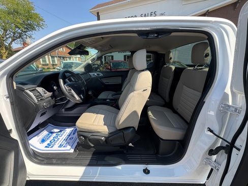 Used 2019 Ford Ranger XLT image 11