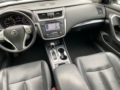 Used 2016 Nissan Altima 2.5 SL w/ 2.5 Technology Package FWD image 27