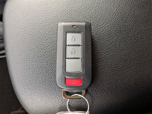 New 2026 Mitsubishi Eclipse Cross LE image 28