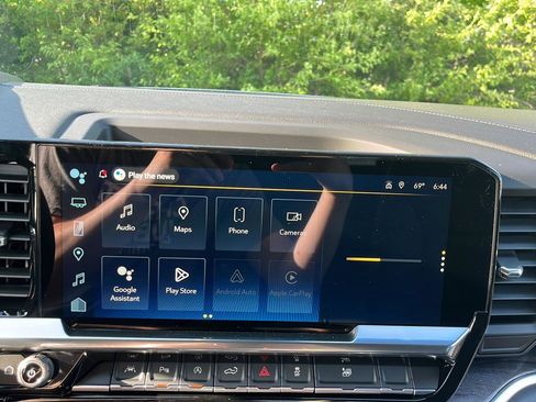 New 2026 Chevrolet Silverado 1500 LTZ w/ LTZ Convenience Package II AWD/4WD image 16