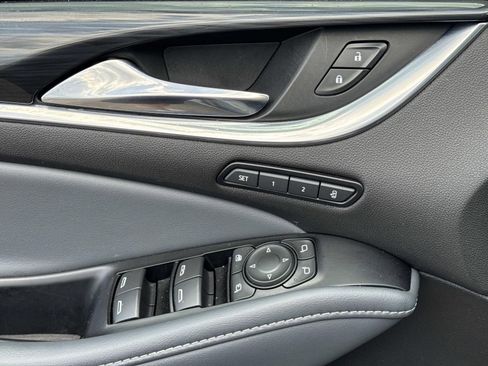 Used 2024 Buick Enclave Premium FWD image 21