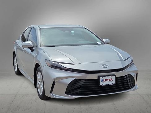 Certified 2025 Toyota Camry LE w/ Convenience Package FWD image 3