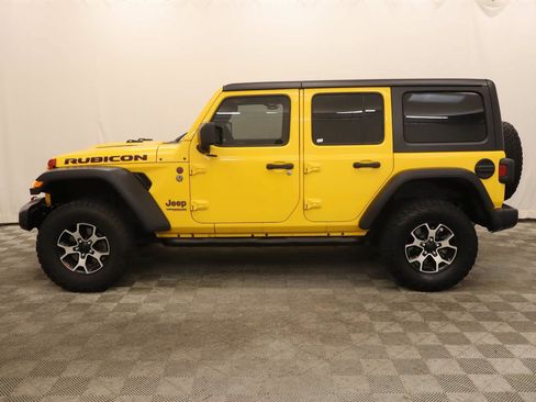 Used 2019 Jeep Wrangler Unlimited Rubicon AWD/4WD image 2