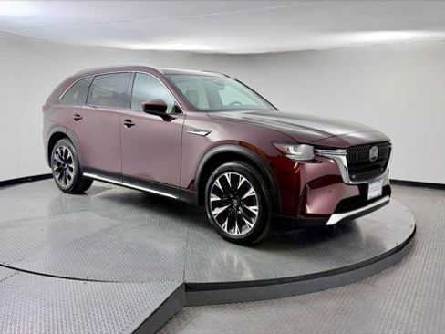 Used 2024 MAZDA CX-90 Plug-In Hybrid w/ Premium Pkg AWD/4WD image 11