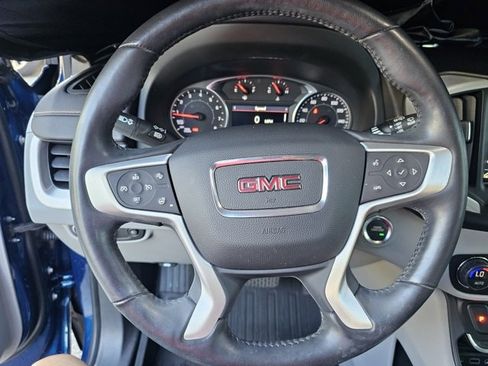 Used 2021 GMC Terrain SLT image 33