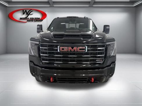 New 2026 GMC Sierra 2500 AT4 image 2