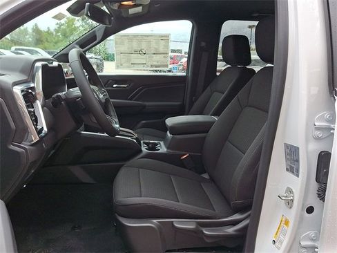 New 2026 GMC Canyon Elevation w/ Convenience Package image 9