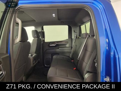 Used 2024 Chevrolet Silverado 1500 LT w/ Z71 Off-Road Package AWD/4WD image 15