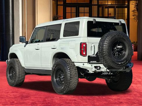 Used 2022 Ford Bronco Badlands w/ Sasquatch Package image 4