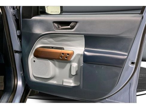 Used 2024 Ford Maverick Lariat w/ FX4 Off-Road Package image 25