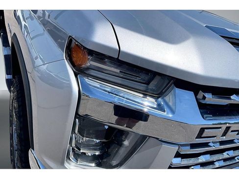 Used 2020 Chevrolet Silverado 3500 LTZ w/ Safety Package AWD/4WD image 33