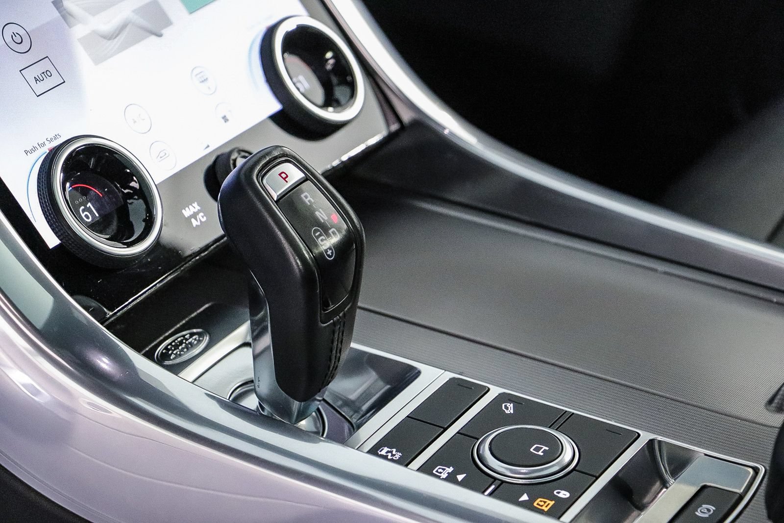 Used 2019 Land Rover Range Rover Sport HSE AWD/4WD image 21