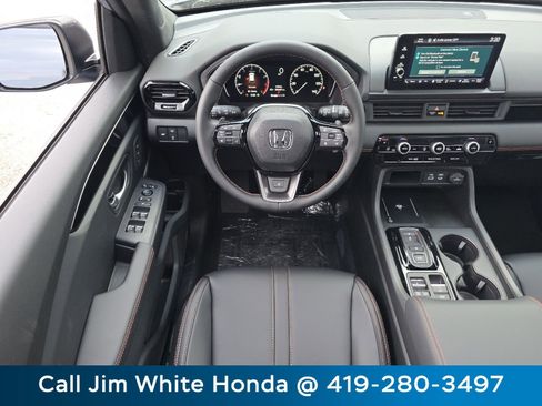 New 2025 Honda Pilot TrailSport image 22