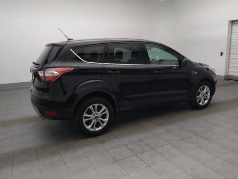 Used 2017 Ford Escape SE FWD image 10