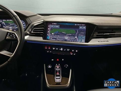 Used 2024 Audi Q4 e-tron Premium Plus image 16