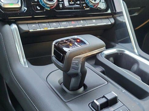 Used 2025 GMC Sierra 1500 Denali w/ Denali Reserve Package image 26