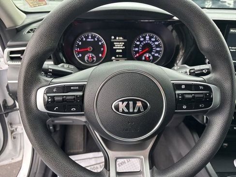 Used 2021 Kia K5 LXS image 16