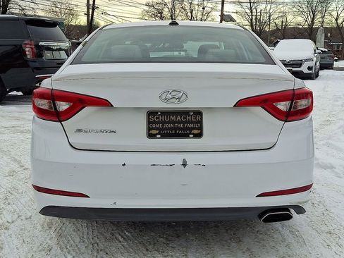 Used 2017 Hyundai Sonata SE image 6