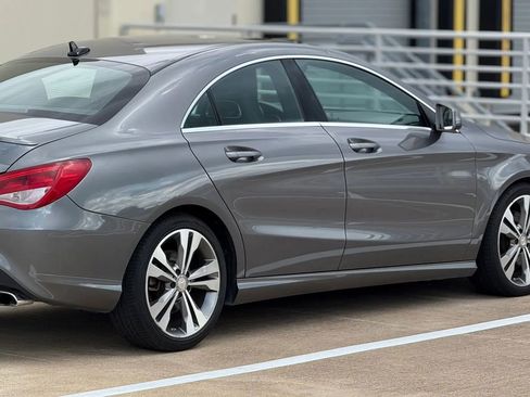 Used 2015 Mercedes-Benz CLA 250 image 9