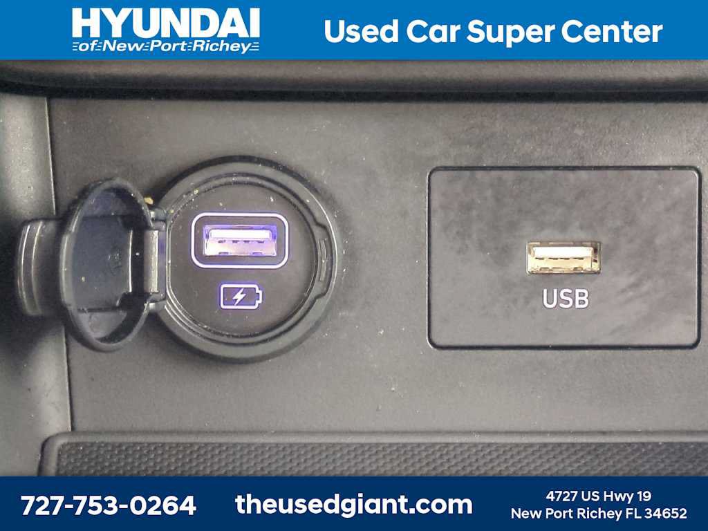 Certified 2022 Hyundai Kona SE FWD image 21
