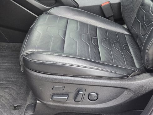 Used 2022 Kia Telluride SX w/ SX Prestige Package image 26