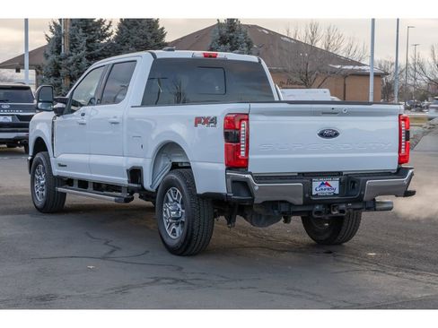 Used 2025 Ford F350 Lariat image 5