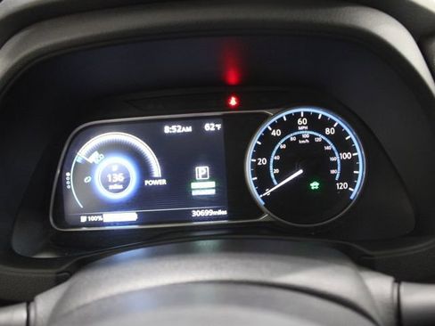 Used 2020 Nissan Leaf SV w/ SV Technology Package image 15