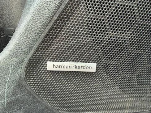 Used 2017 Subaru Outback 2.5i Limited image 17