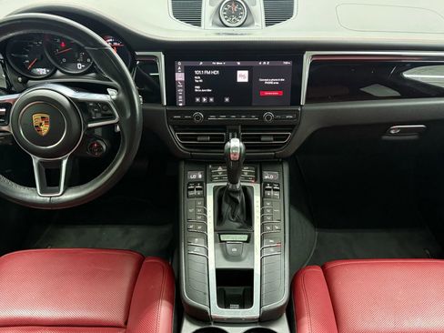 Used 2019 Porsche Macan image 31