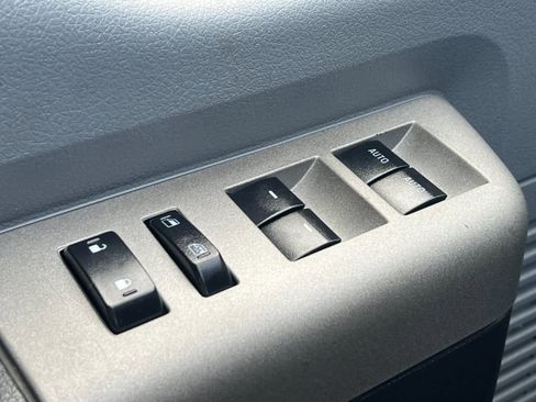 Used 2016 Ford F250 XLT w/ XLT Premium Package image 14